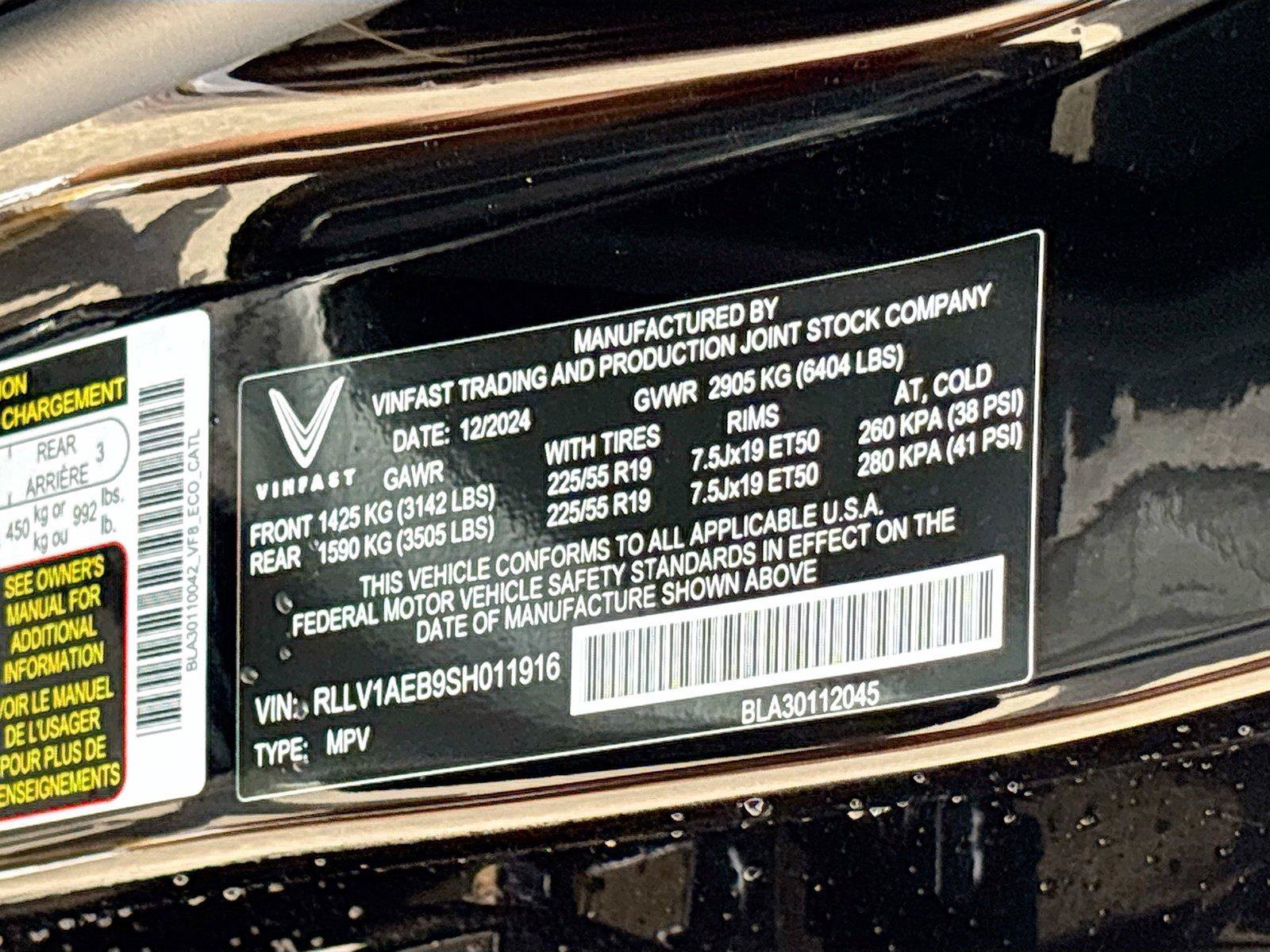 New 2025 VinFast VF 8 Eco AWD/4WD image 31