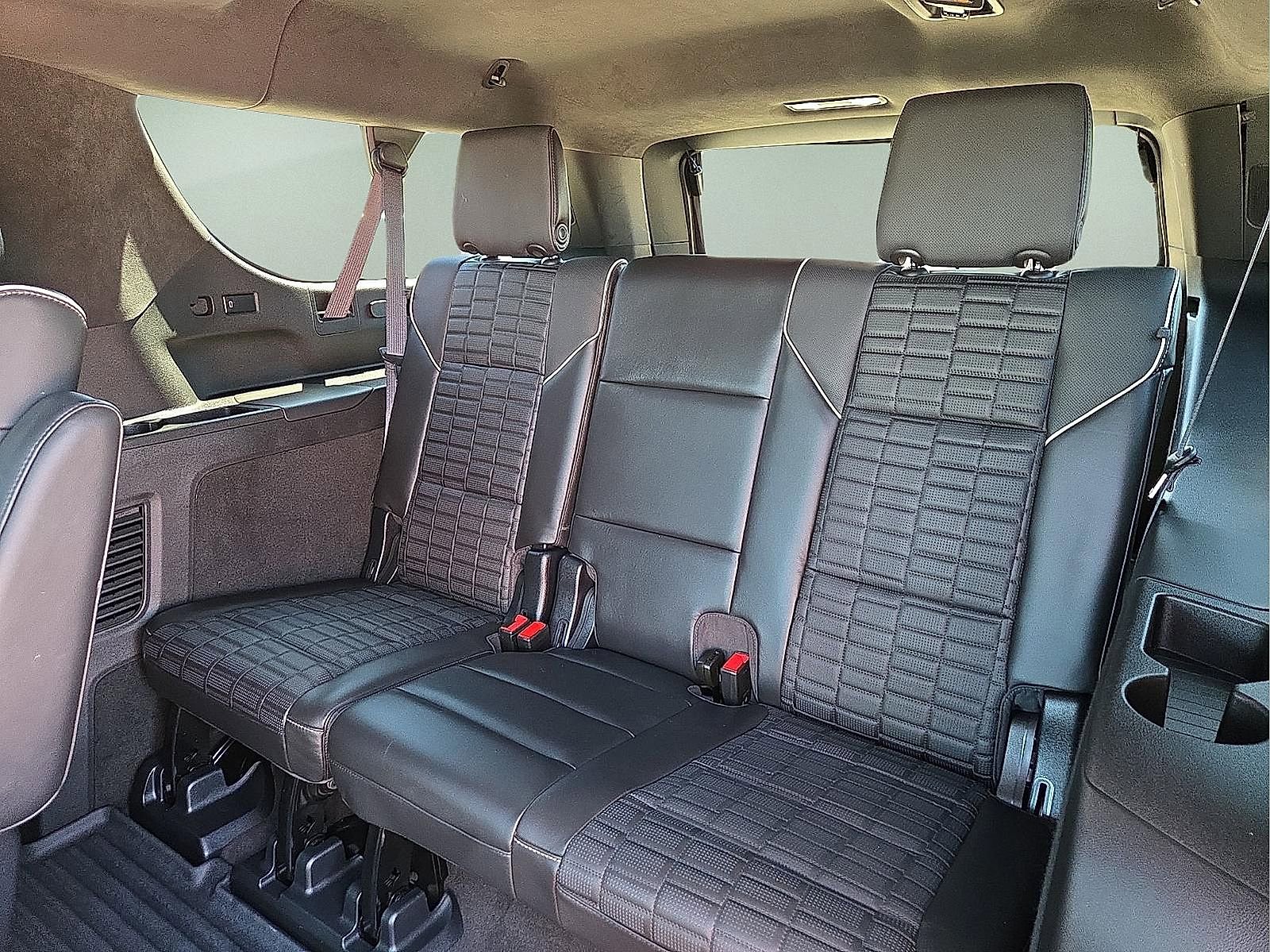 Used 2023 Cadillac Escalade ESV Sport Platinum AWD/4WD image 10