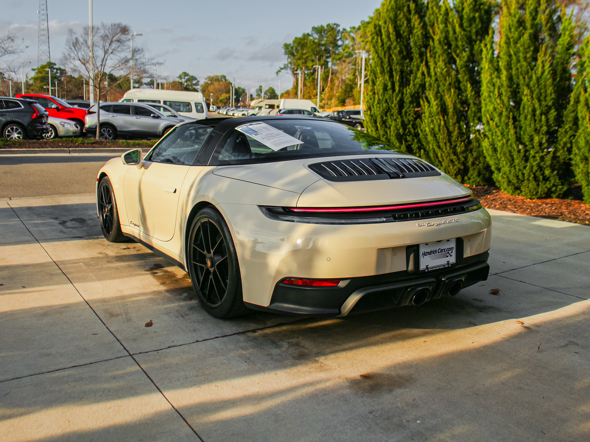 Used 2025 Porsche 911 Targa 4 GTS image 8