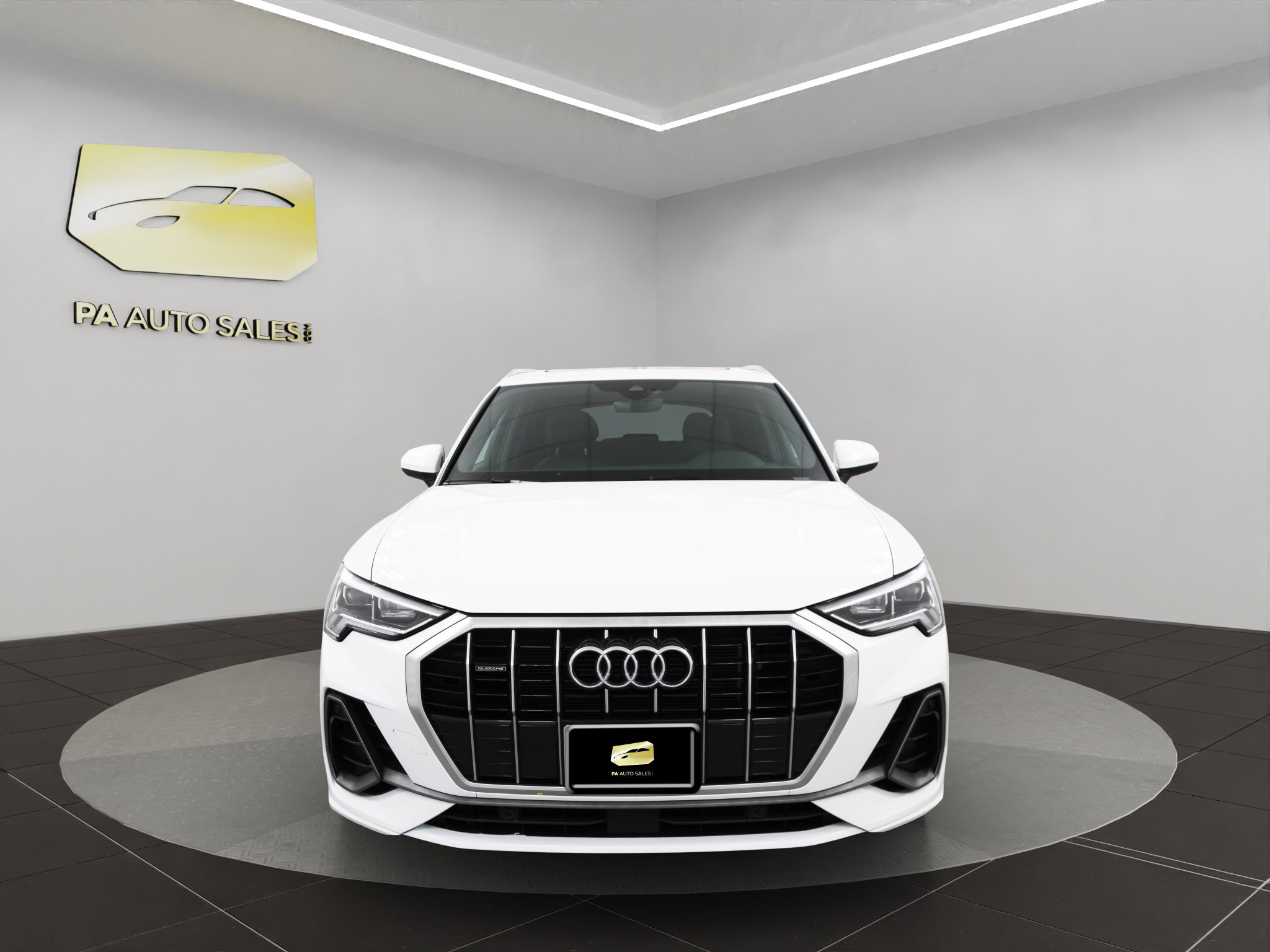 Used 2023 Audi Q3 2.0T Premium image 2