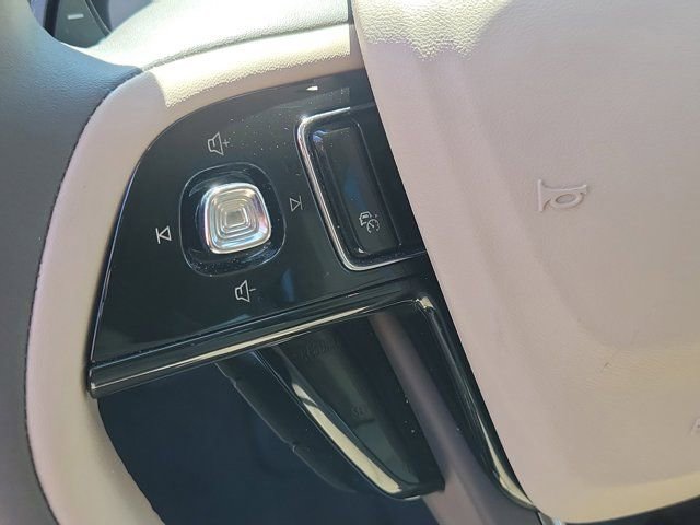 Certified 2024 Lincoln Corsair FWD w/ Equipment Group 101A image 24