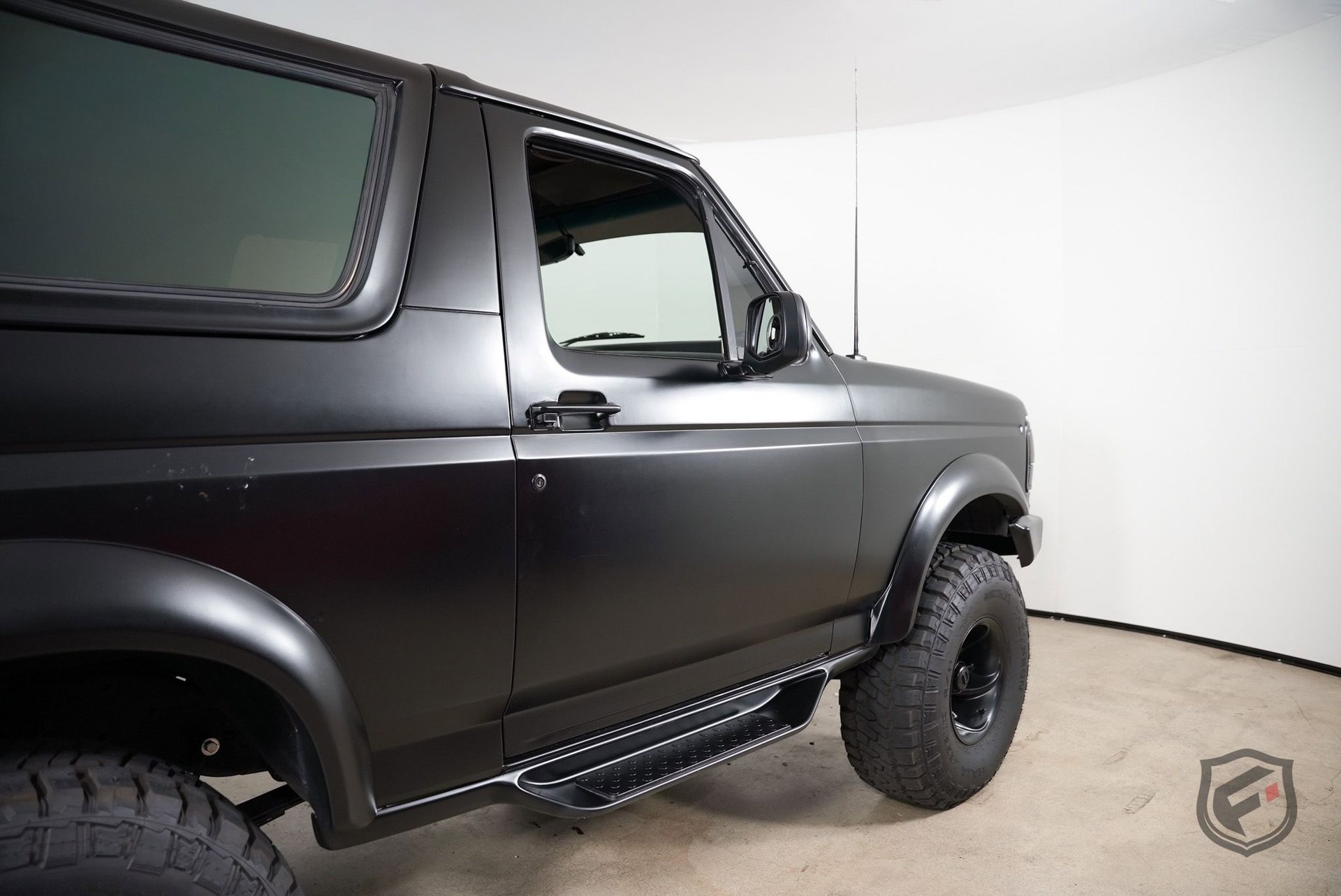 Used 1996 Ford Bronco Eddie Bauer image 26