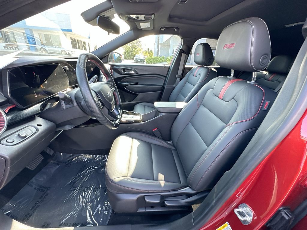 Used 2024 Chevrolet Trax RS w/ Sunroof Package image 20