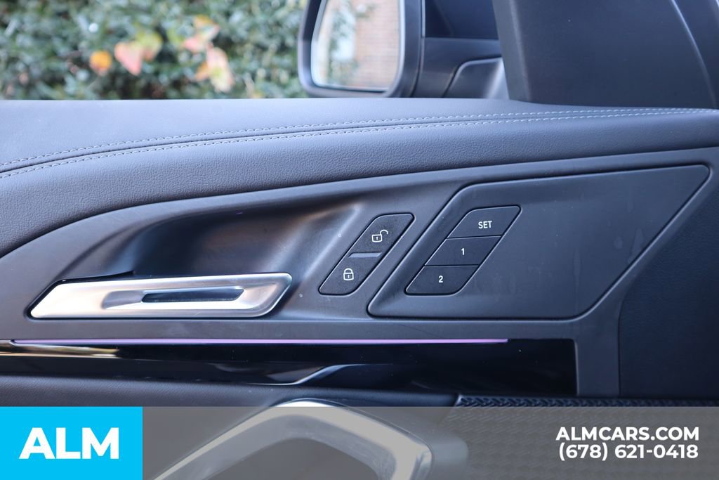 Used 2025 BMW X1 xDrive28i image 15