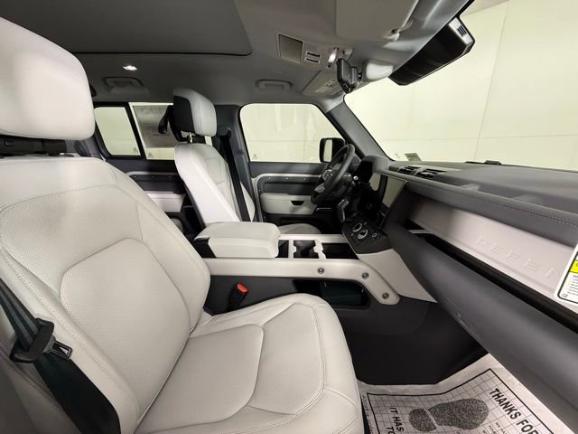 New 2026 Land Rover Defender 110 S AWD/4WD image 33