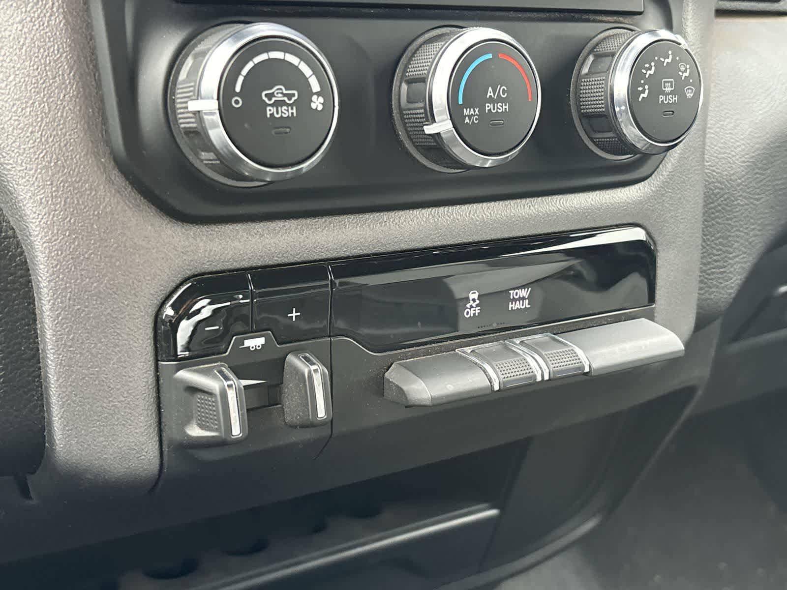 Certified 2024 RAM 2500 Big Horn image 17