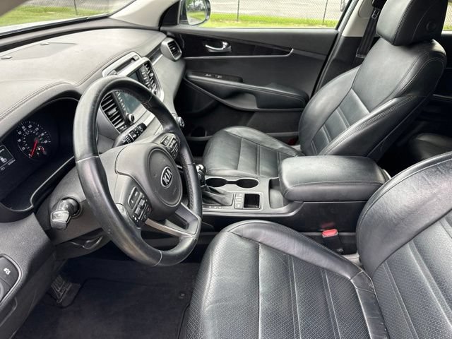 Used 2017 Kia Sorento AWD w/ LX Convenience Package image 7