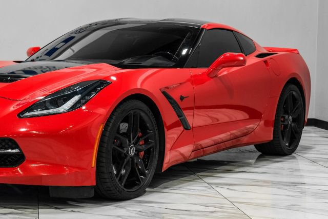 Used 2015 Chevrolet Corvette Stingray Coupe w/ 3LT Preferred Equipment Group RWD image 7