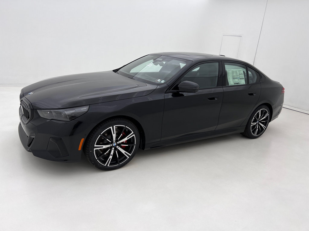 New 2027 BMW 530i xDrive w/ M Sport Package AWD/4WD image 2