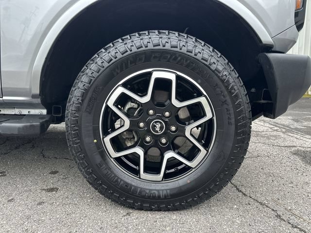 Used 2024 Ford Bronco Outer Banks AWD/4WD image 19