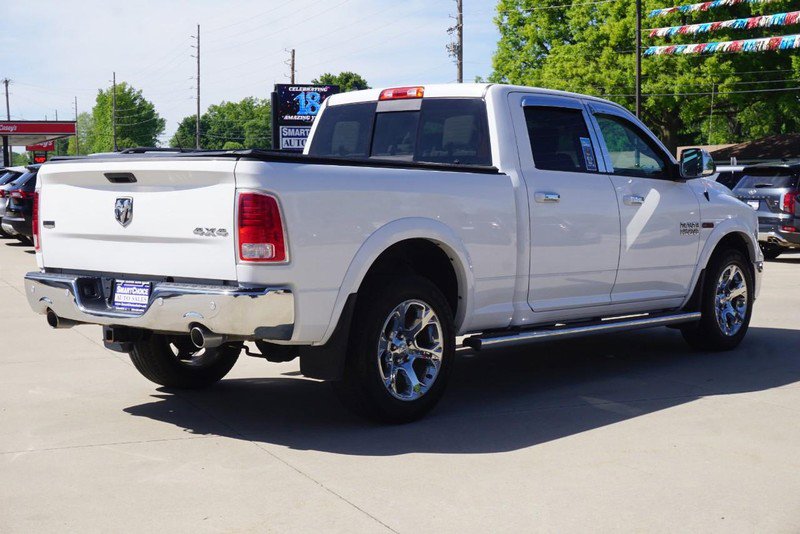 Used 2017 RAM 1500 Laramie w/ Convenience Group AWD/4WD image 3