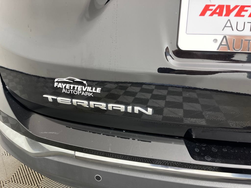 Certified 2024 GMC Terrain AT4 w/ LPO, Floor Liner Package AWD/4WD image 5