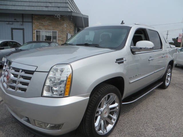 Used 2013 Cadillac Escalade EXT Luxury AWD/4WD image 43