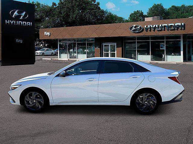 New 2026 Hyundai Elantra SEL Sport Premium FWD image 5