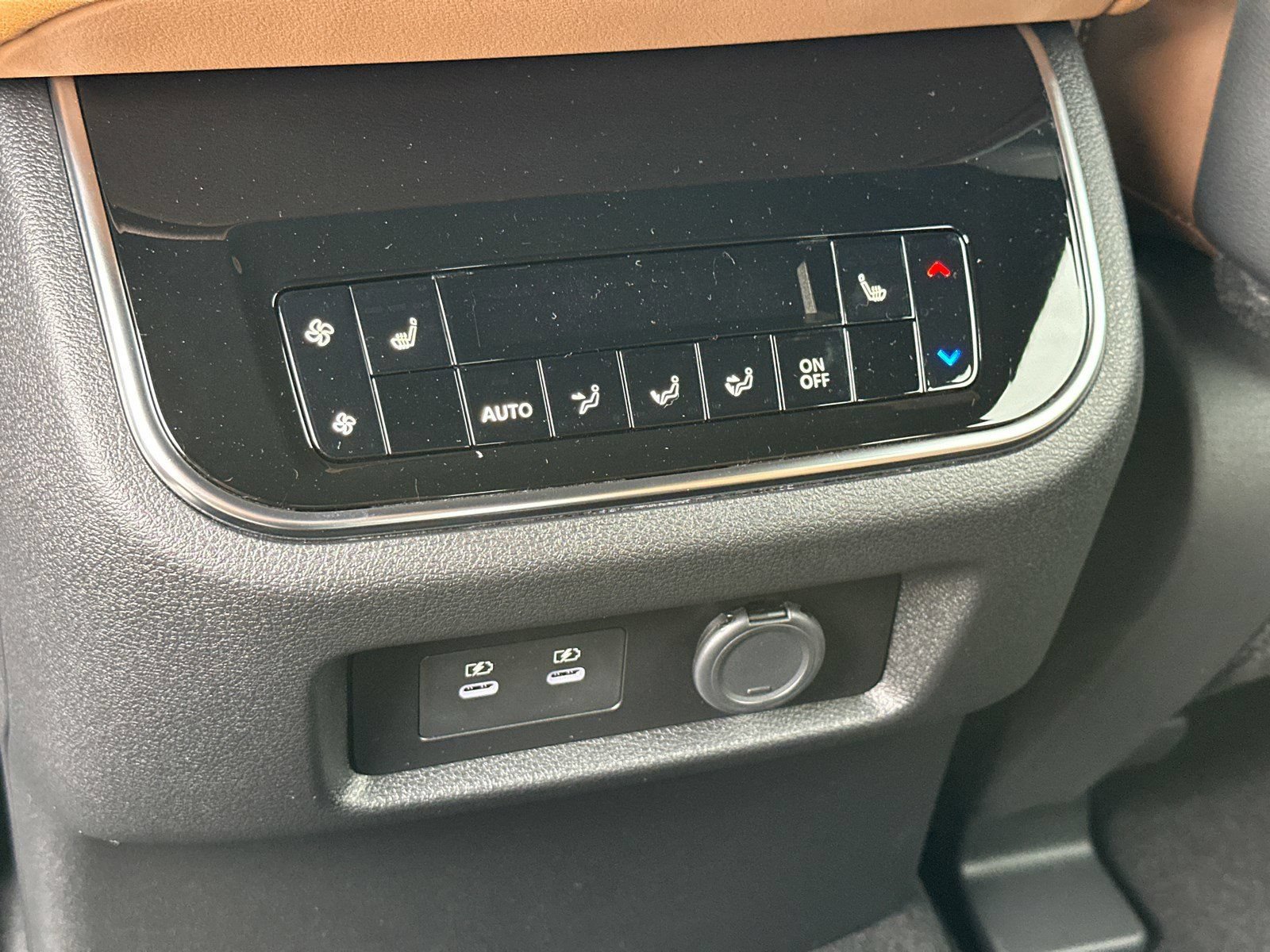 New 2026 Nissan Armada Platinum Reserve AWD/4WD image 25