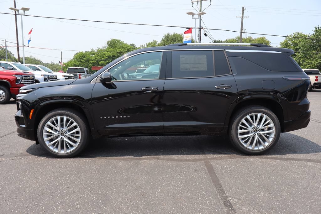 New 2026 Chevrolet Traverse High Country w/ LPO, Floor Liner Package AWD/4WD image 37