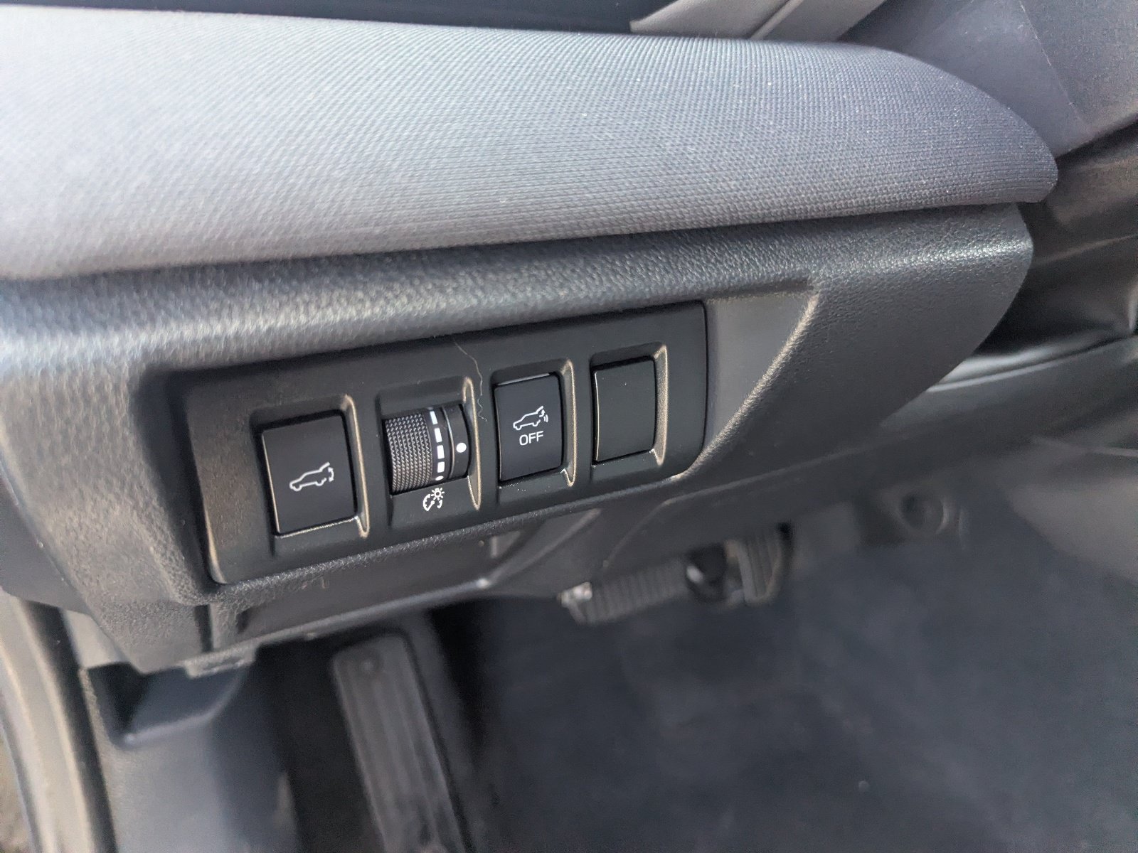 Used 2020 Subaru Outback Premium AWD/4WD image 23