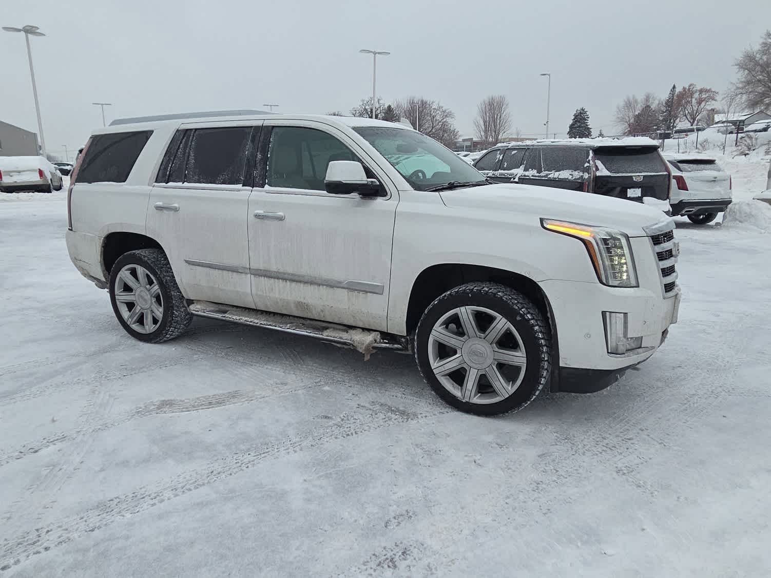 Used 2017 Cadillac Escalade Luxury video 2
