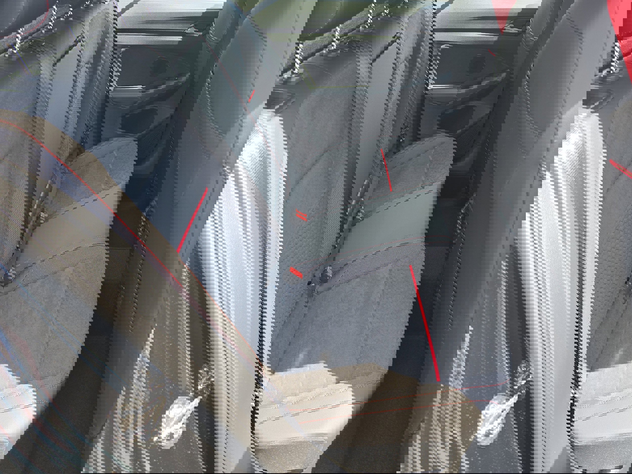 New 2025 Volkswagen GTI SE image 12