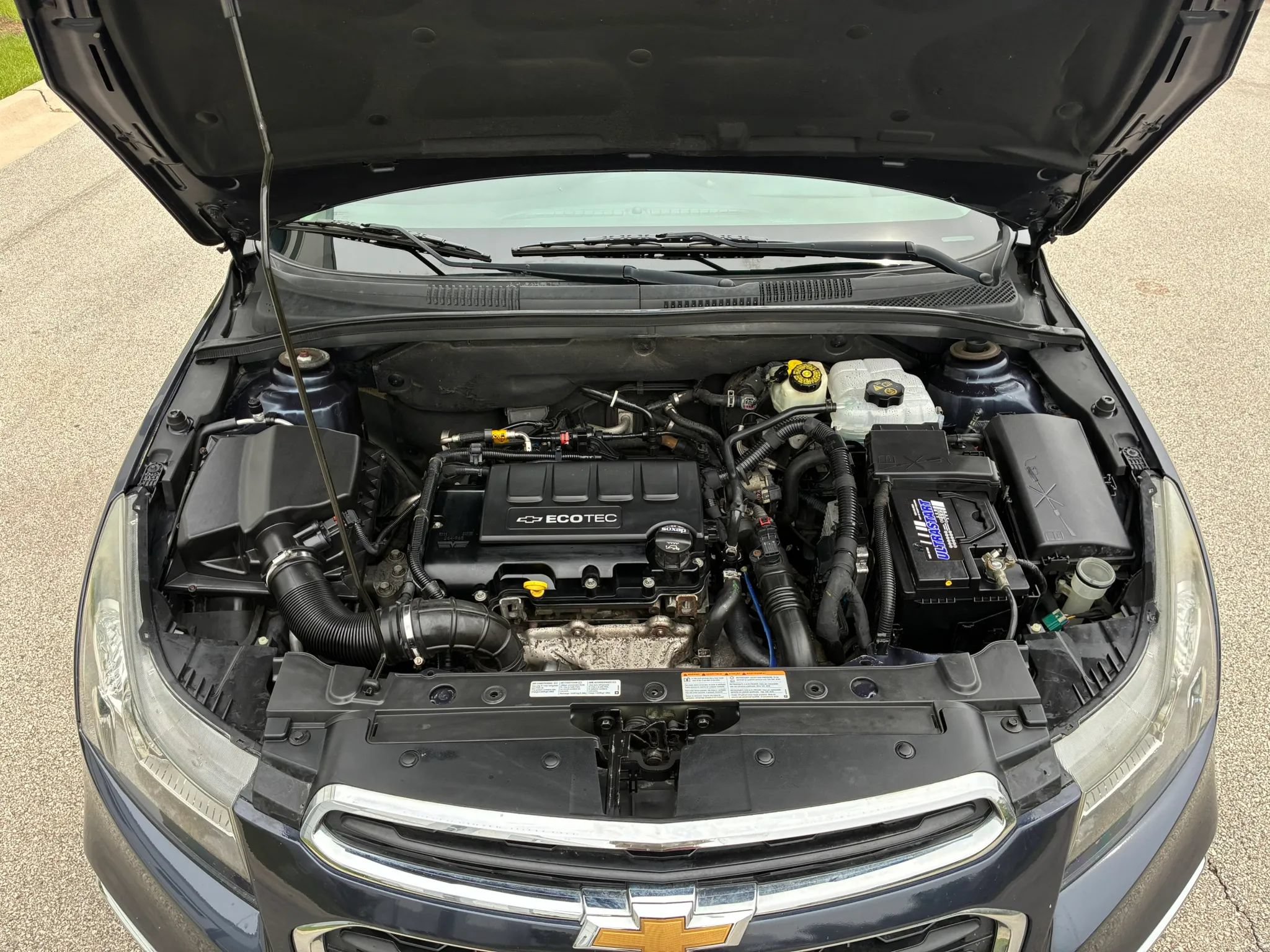 Used 2015 Chevrolet Cruze LT FWD image 25