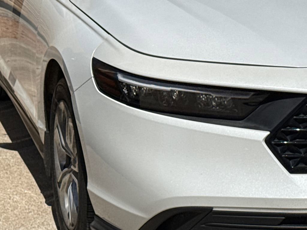 Used 2023 Honda Accord LX image 4