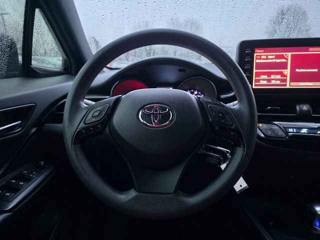 Used 2019 Toyota C-HR LE FWD image 23
