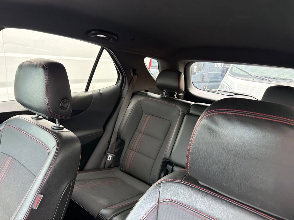 Used 2023 Chevrolet Equinox RS FWD image 20