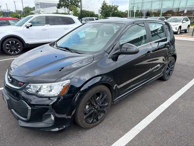 Used 2019 Chevrolet Sonic Premier w/ Driver Confidence Package FWD image 2
