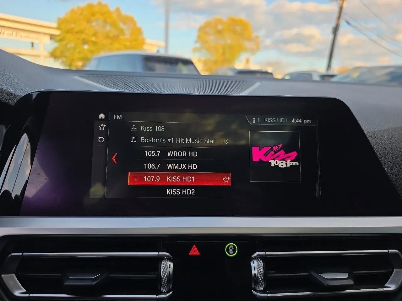 Used 2019 BMW 330i xDrive Sedan w/ Driving Assistance Package image 45