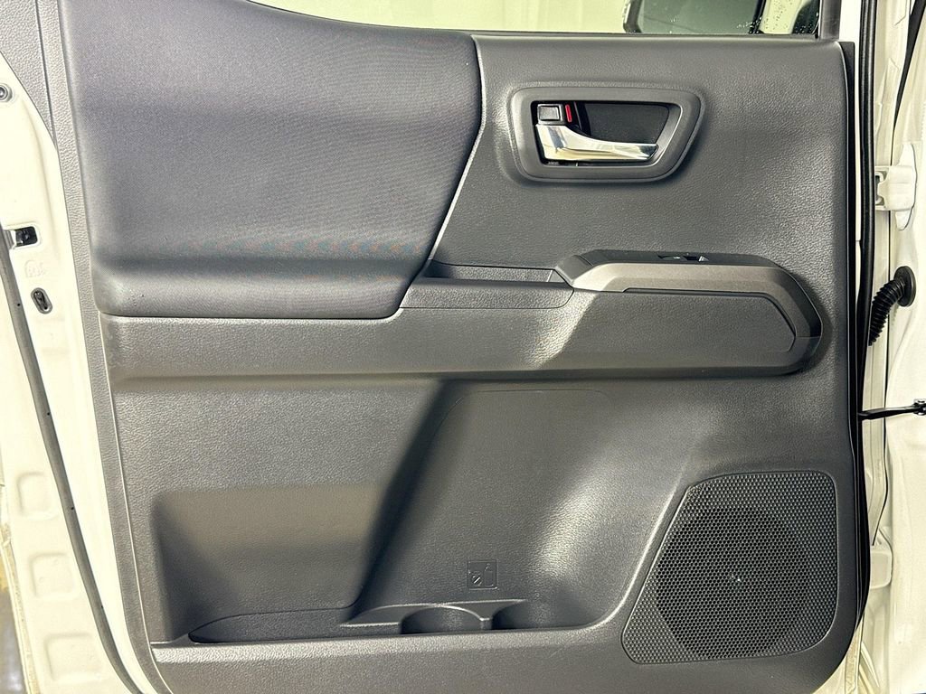 Certified 2023 Toyota Tacoma TRD Off-Road w/ Black Out Package (TMS) image 21