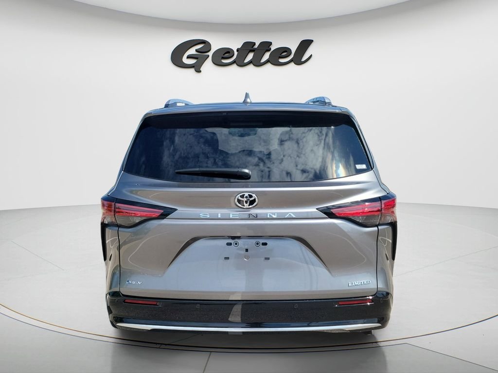 New 2026 Toyota Sienna Limited FWD image 6