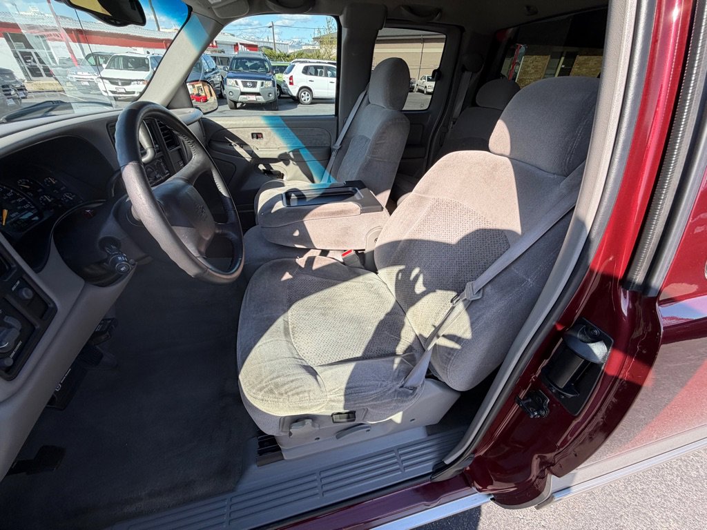 Used 2000 Chevrolet Silverado 1500 LS w/ Firm Ride Suspension Pkg RWD image 9