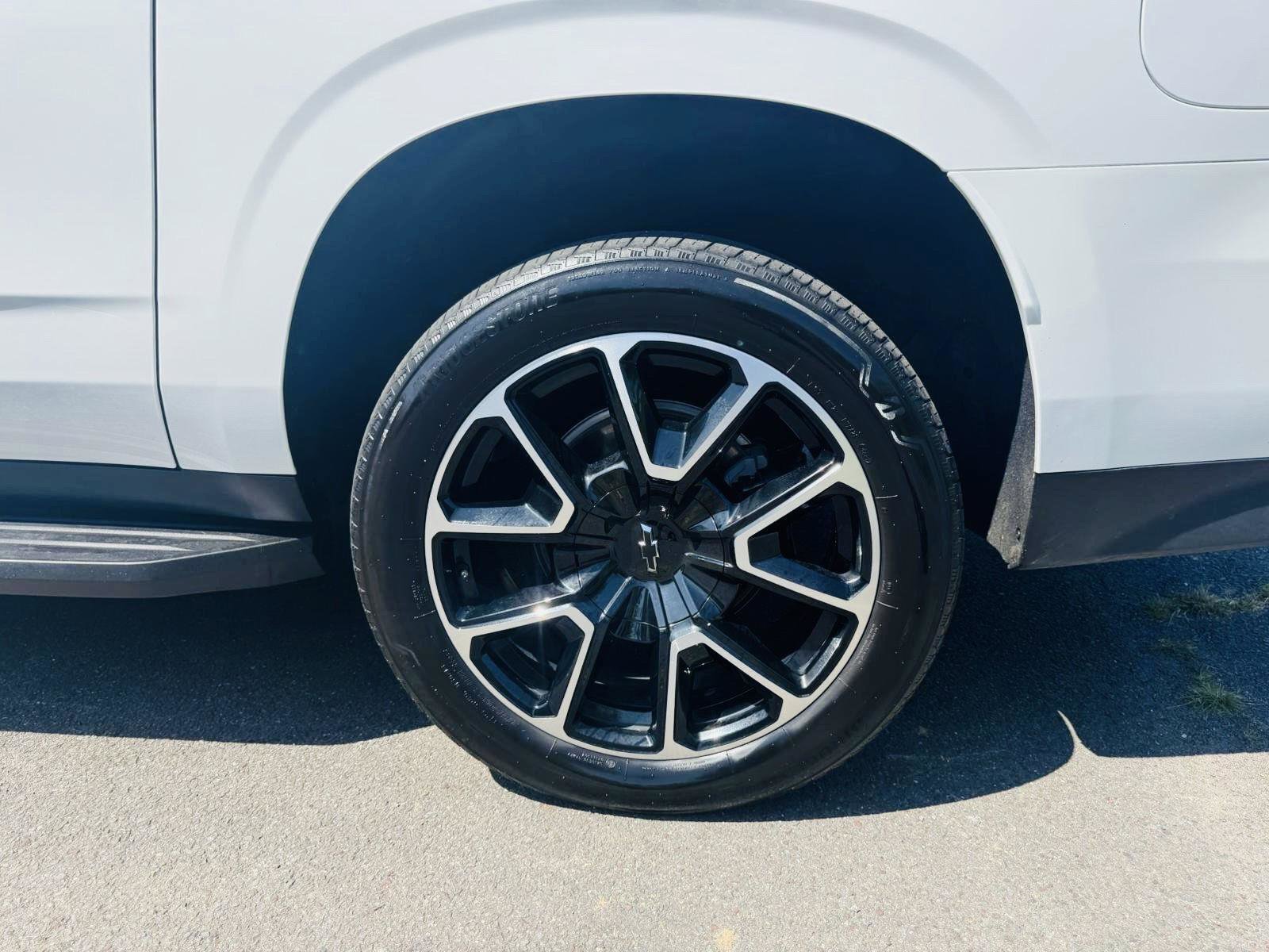 Used 2023 Chevrolet Suburban RST image 38