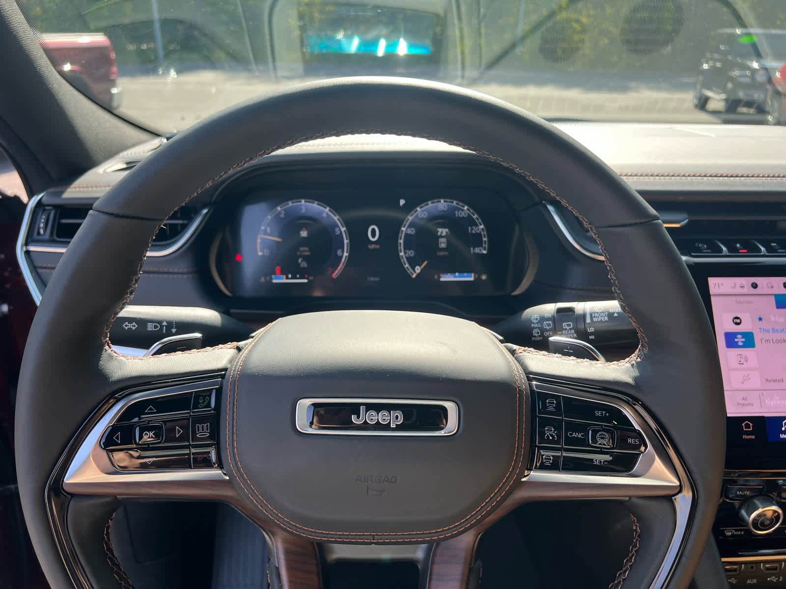 New 2025 Jeep Grand Cherokee Summit image 15