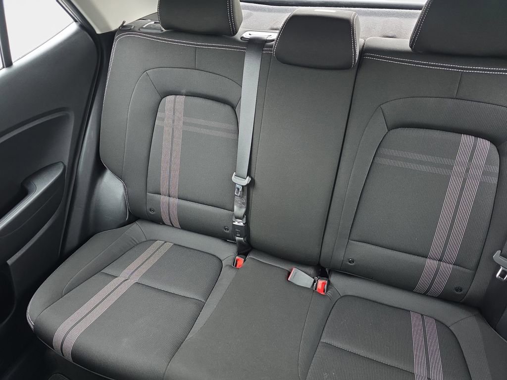 Used 2023 Hyundai Venue SEL w/ Cargo Package FWD image 20