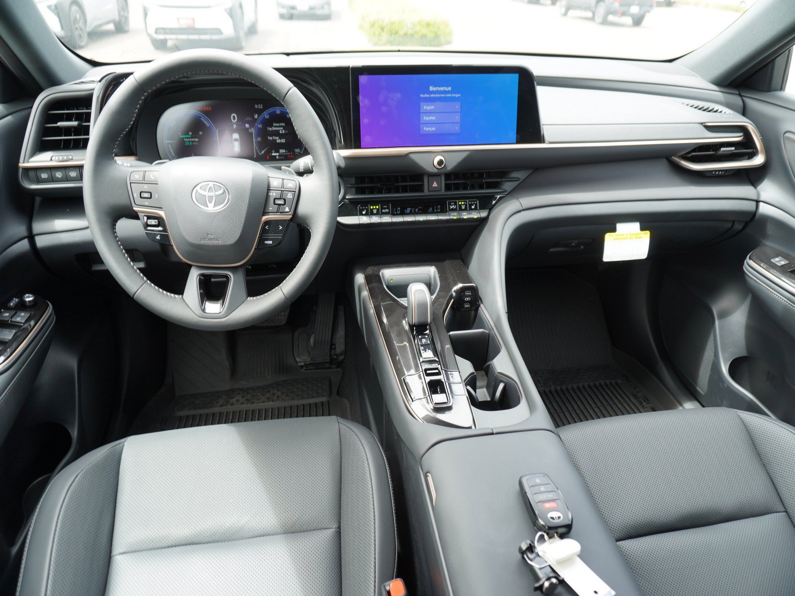 New 2026 Toyota Crown Signia AWD/4WD image 2
