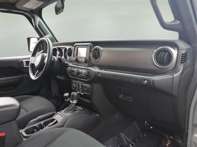 Used 2020 Jeep Wrangler Unlimited Sport AWD/4WD image 13