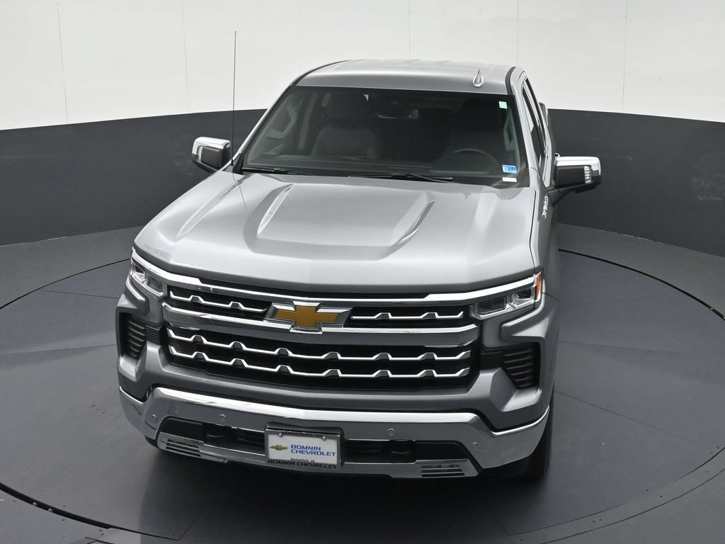 Certified 2025 Chevrolet Silverado 1500 LTZ AWD/4WD image 30
