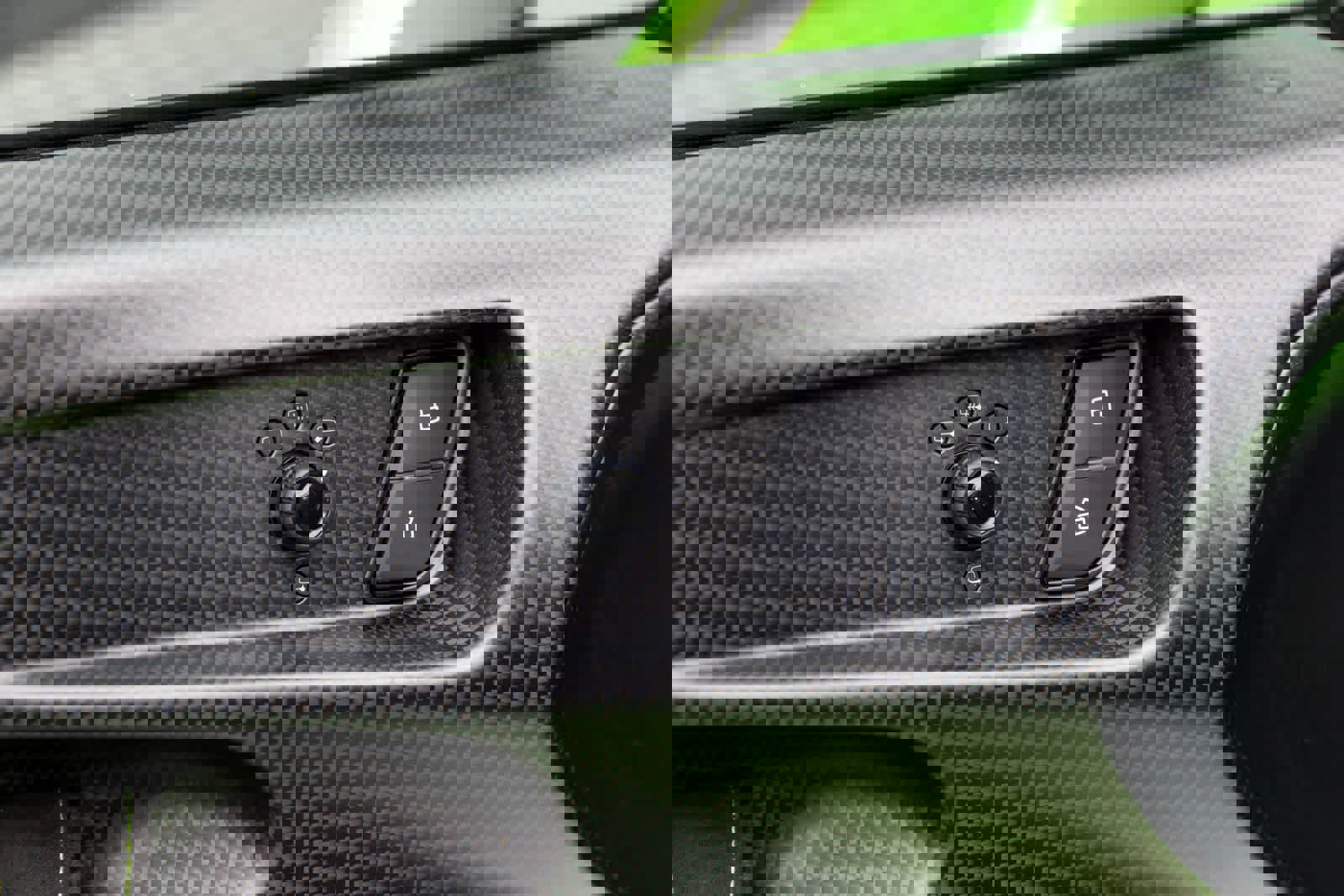 Used 2024 Lamborghini Huracan Tecnica image 24