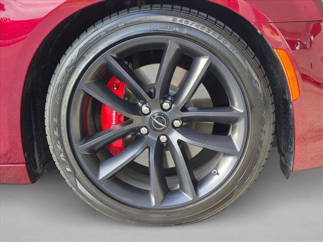 Used 2023 Chrysler 300 C RWD image 21