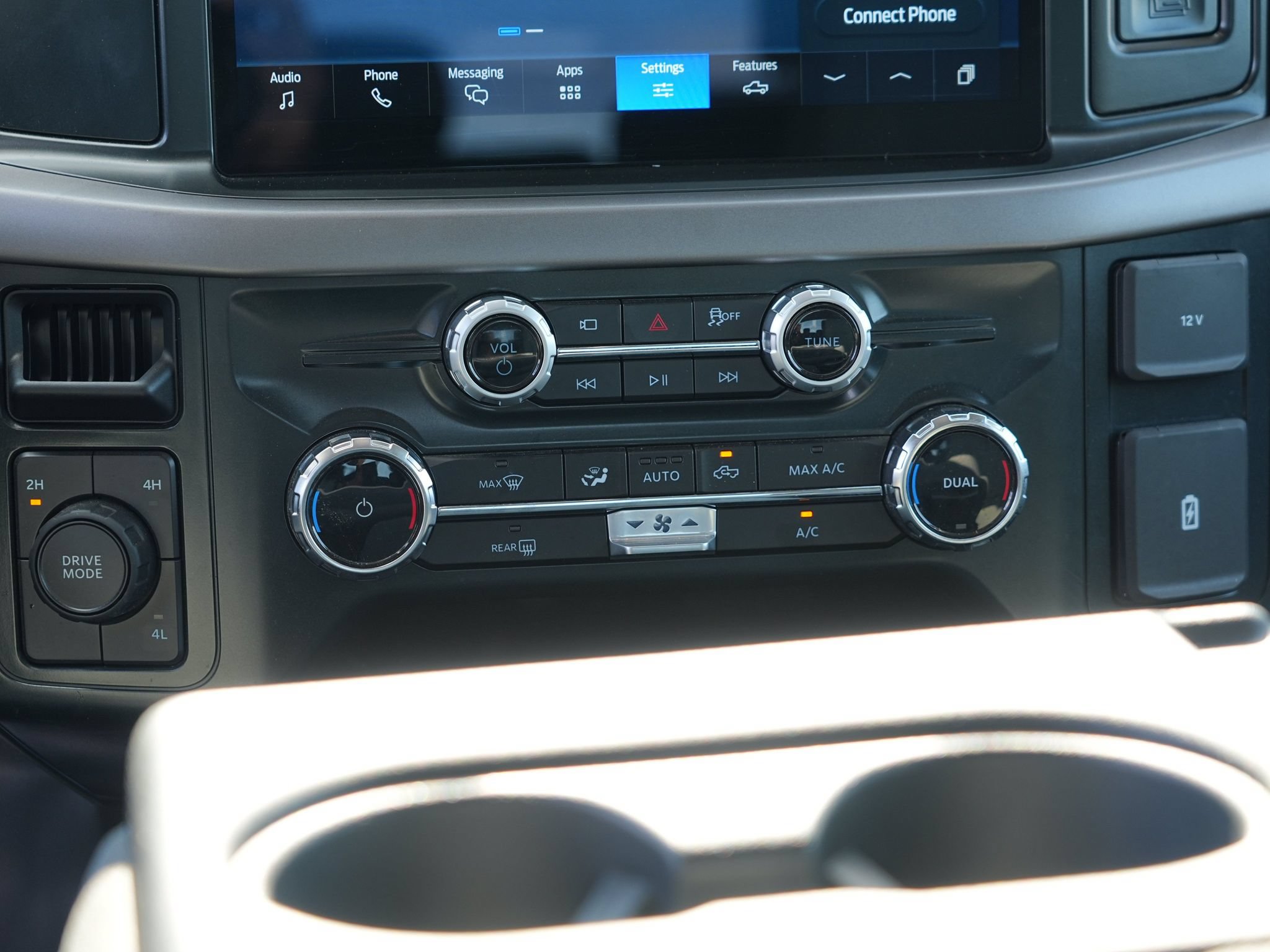 Used 2025 Ford F150 XLT w/ Equipment Group 301A Standard AWD/4WD image 26