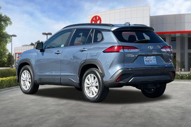 Certified 2023 Toyota Corolla Cross LE w/ Moonroof Package FWD image 7