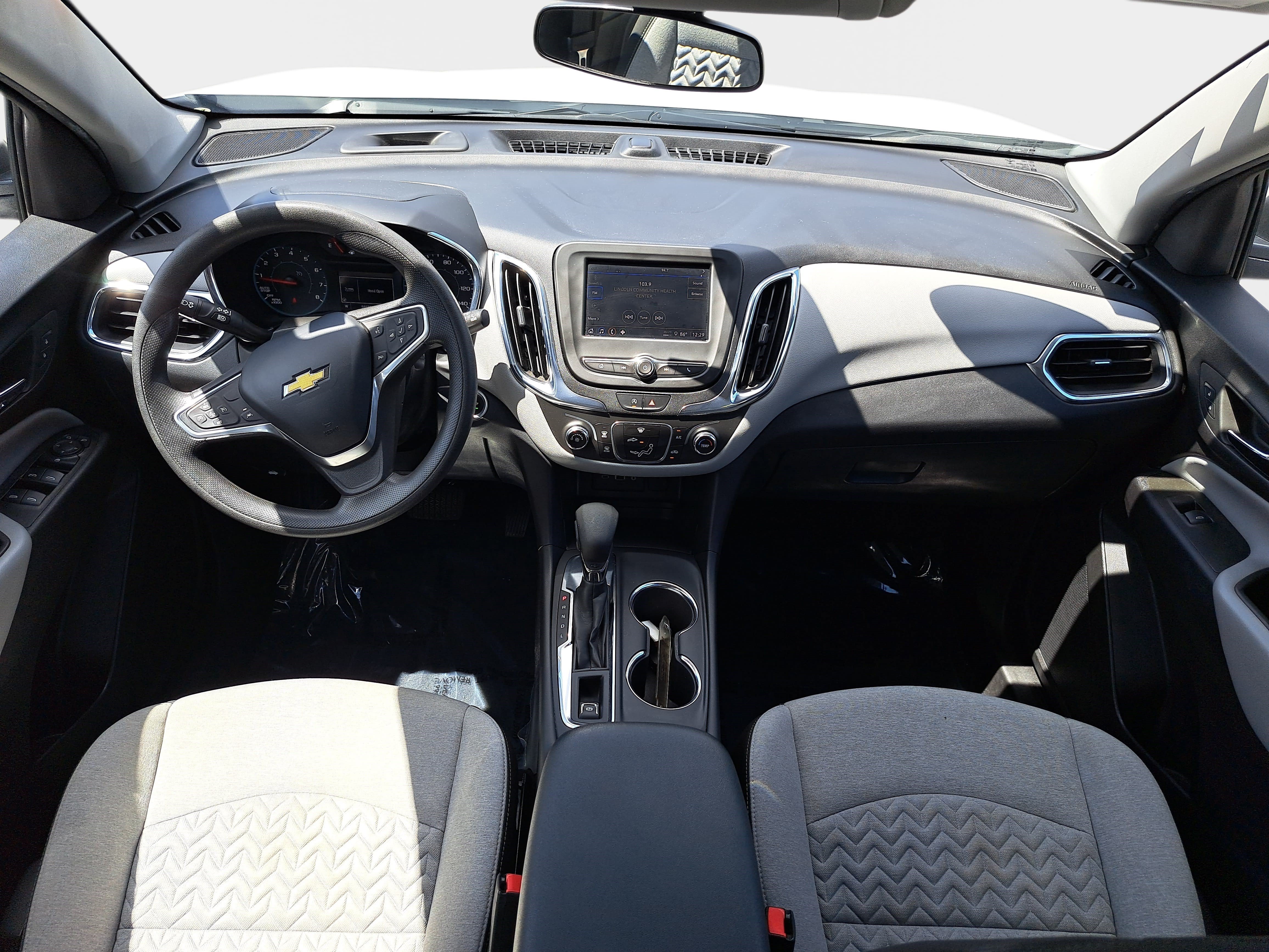 Used 2023 Chevrolet Equinox LS FWD image 9