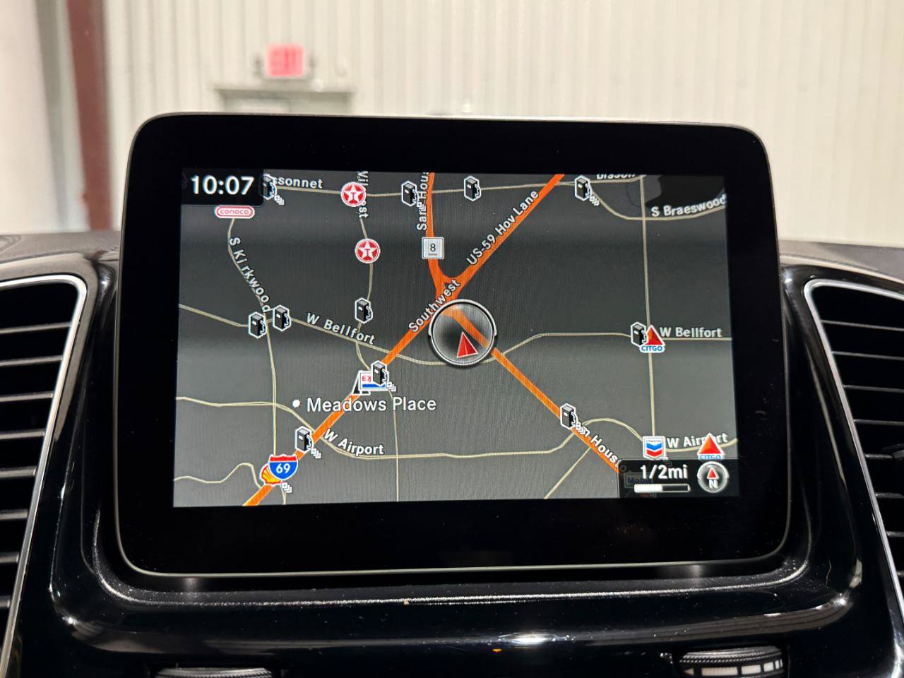 Used 2018 Mercedes-Benz GLS 450 4MATIC image 37