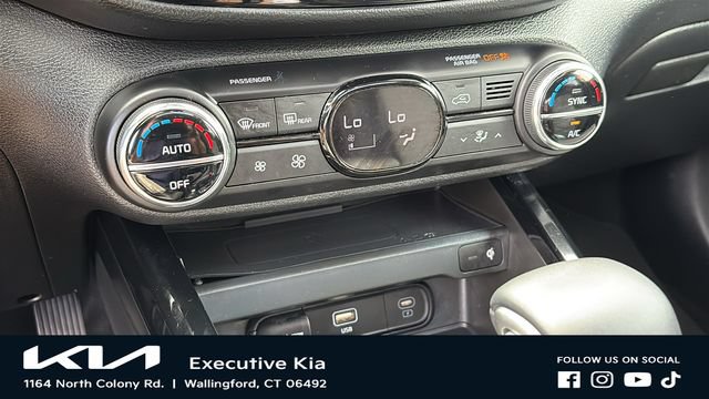 Certified 2025 Kia Soul EX FWD image 19
