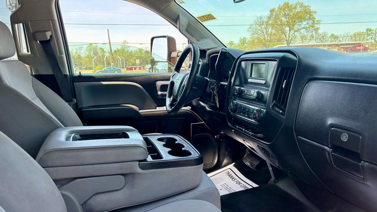 Used 2017 Chevrolet Silverado 2500 W/T w/ WT Fleet Convenience Package RWD image 11