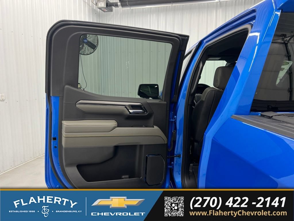 Used 2026 Chevrolet Silverado 1500 ZR2 AWD/4WD image 10