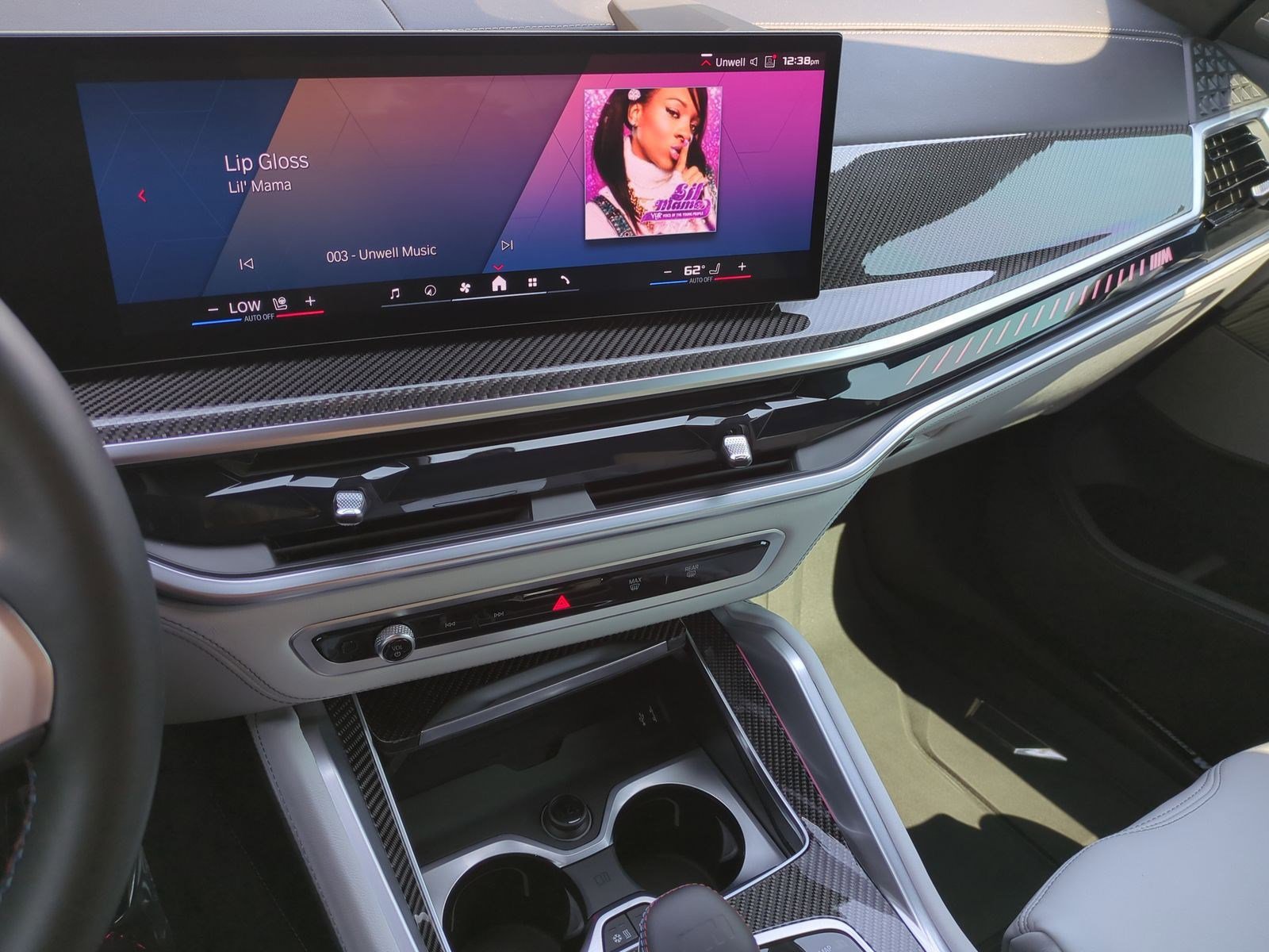 Used 2026 BMW X5 M Competition w/ Executive Package image 31