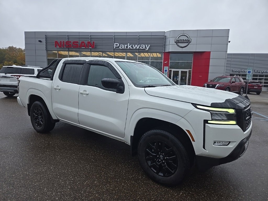 Used 2023 Nissan Frontier SV w/ Midnight Edition Package