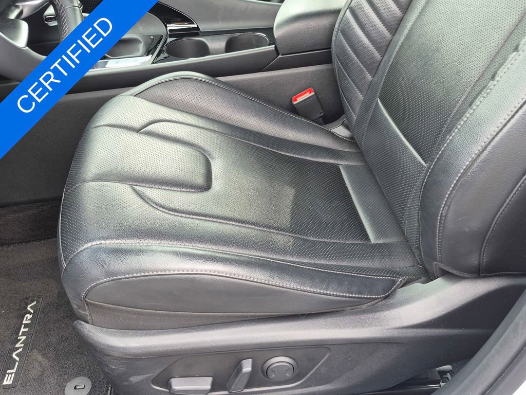 Used 2024 Hyundai Elantra Limited image 23